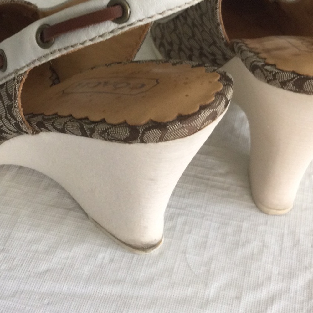 Coach Women's Brown and White Signature Wedge Slingbacks - Picture 6 of 10